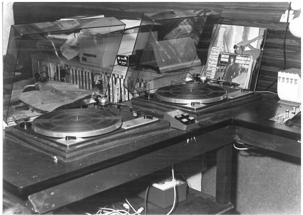 1980_FRSstudio-1 with Marlux record players 1980_FRSstudio-1 with Marlux record players