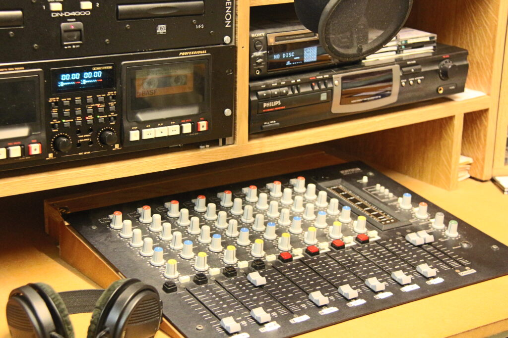 2013_FRS Studio front 2013_FRS Studio front